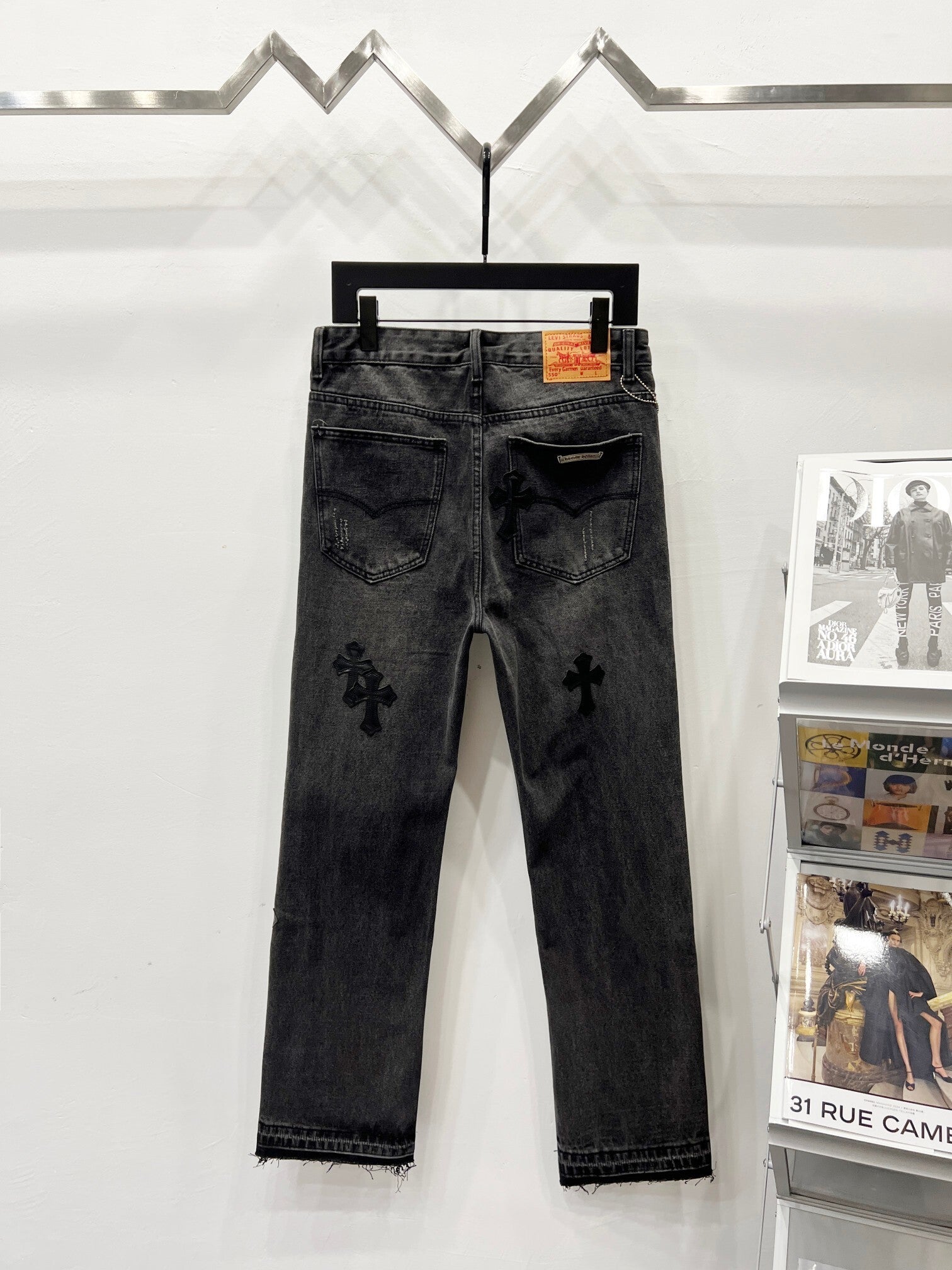 EXCLUSIVE CROSS PATCH DENIM
