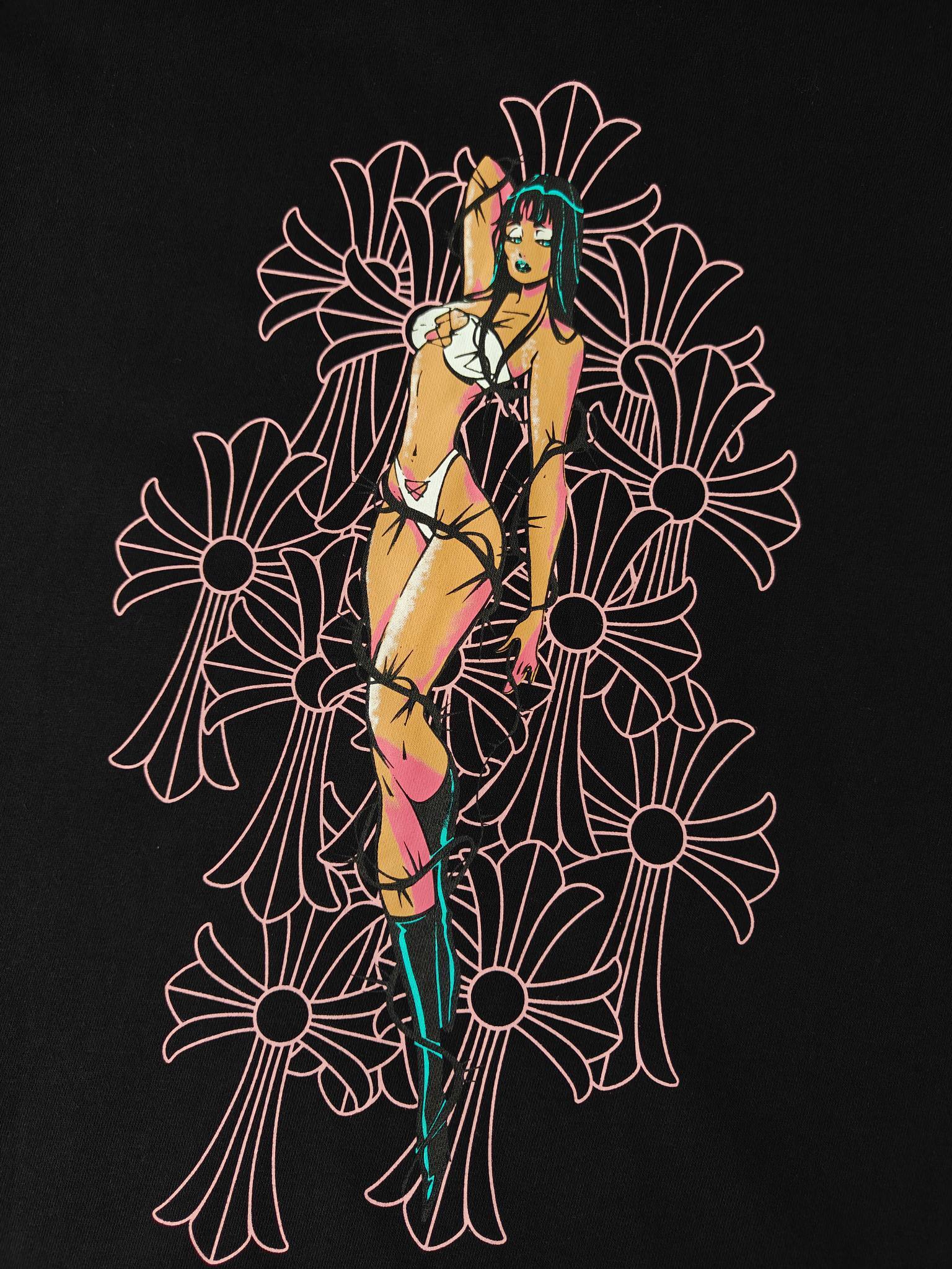EXCLUSIVE DOLLS HOODIE