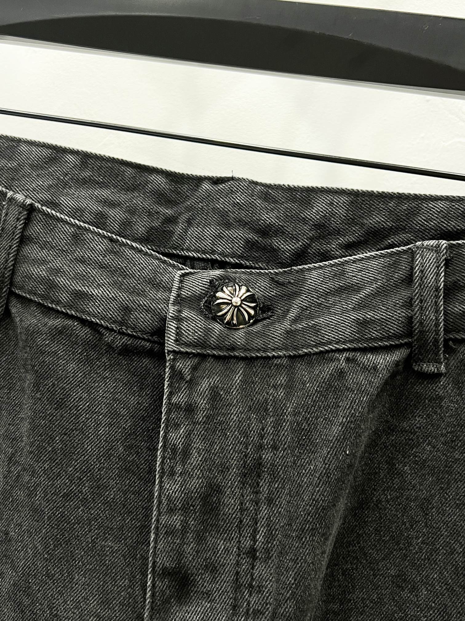 JAPAN EXCLUSIVE CROSS PATCH DENIM