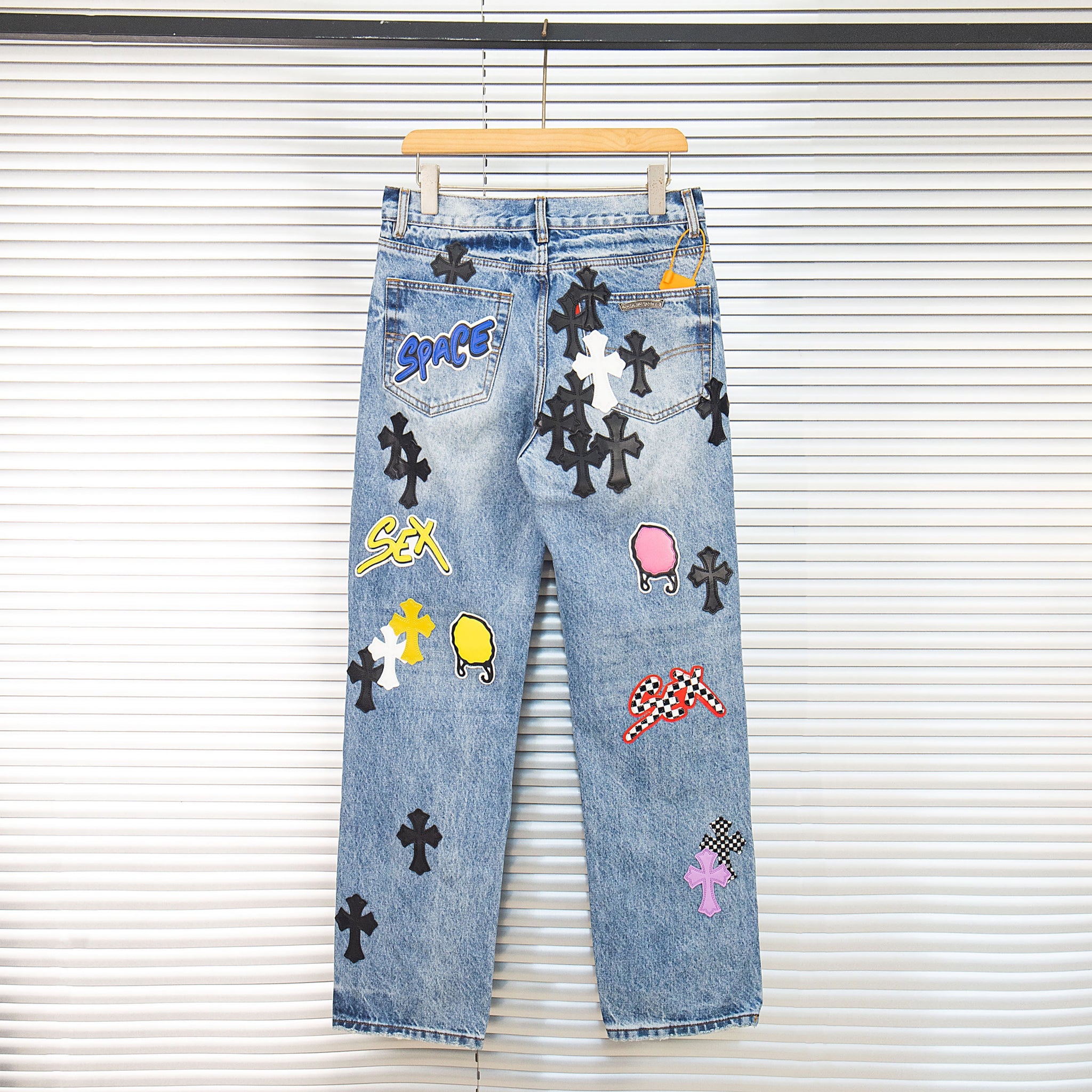 EXCLUSIVE SEX CROSS PATCH DENIM