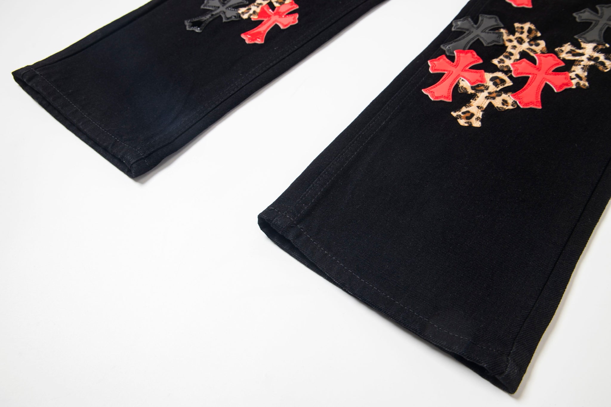 EXCLUSIVE ST. BARTH CITY CROSS PATCH DENIM