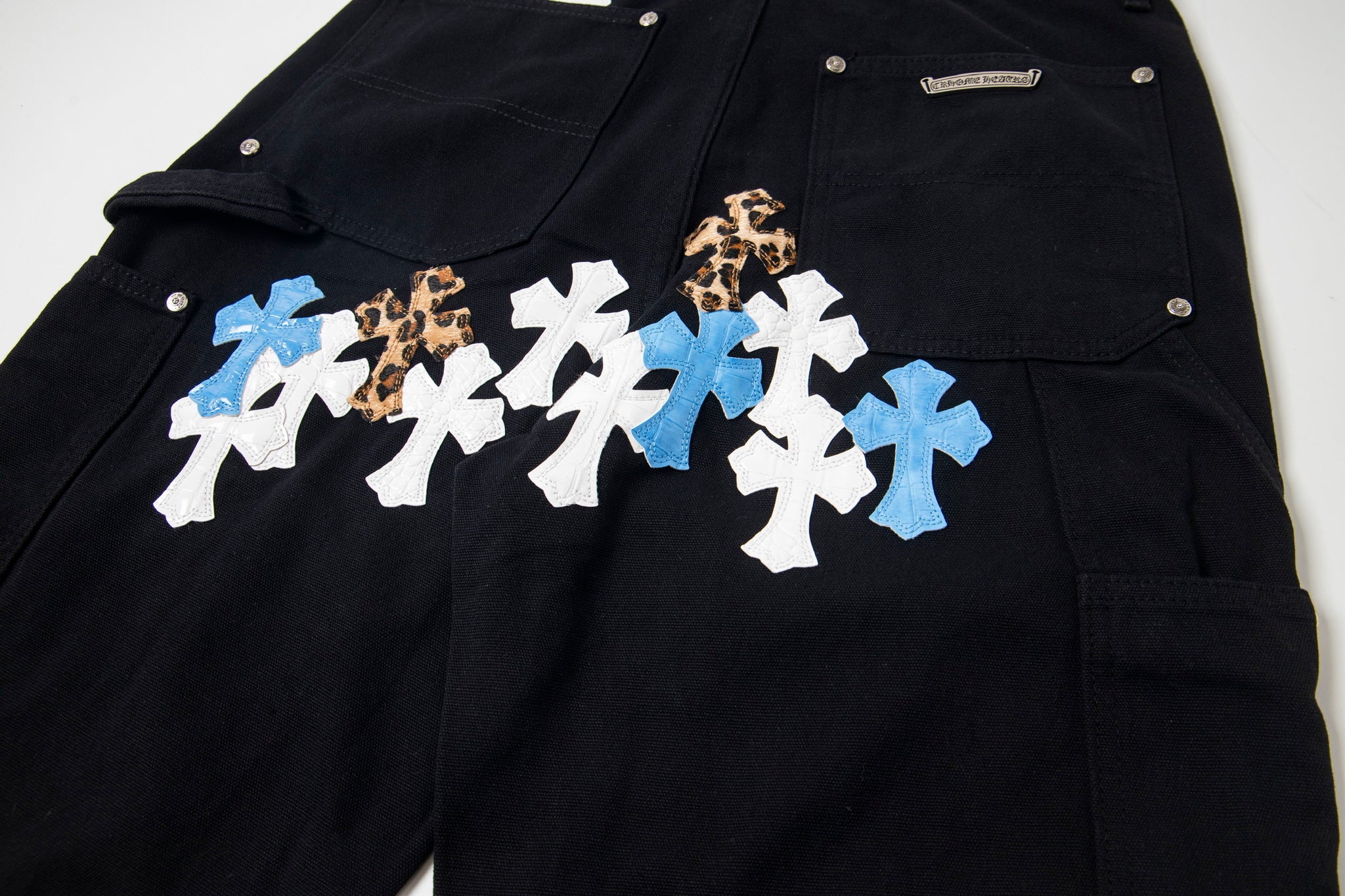 EXCLUSIVE CROSS PATCH CARGO