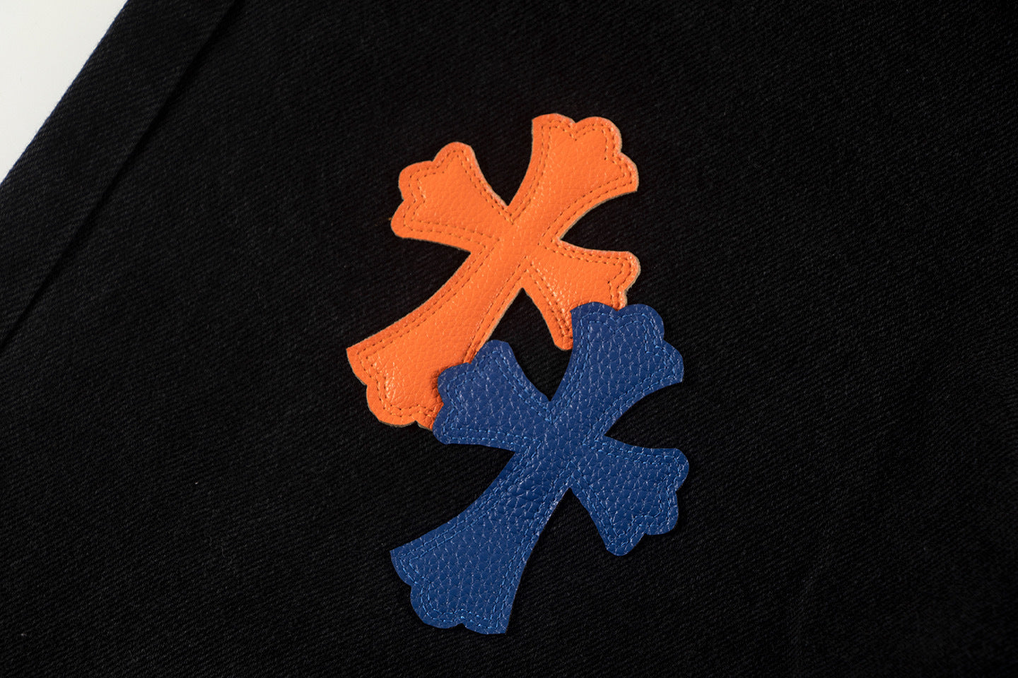 EXCLUSIVE CROSS PATCH DENIM