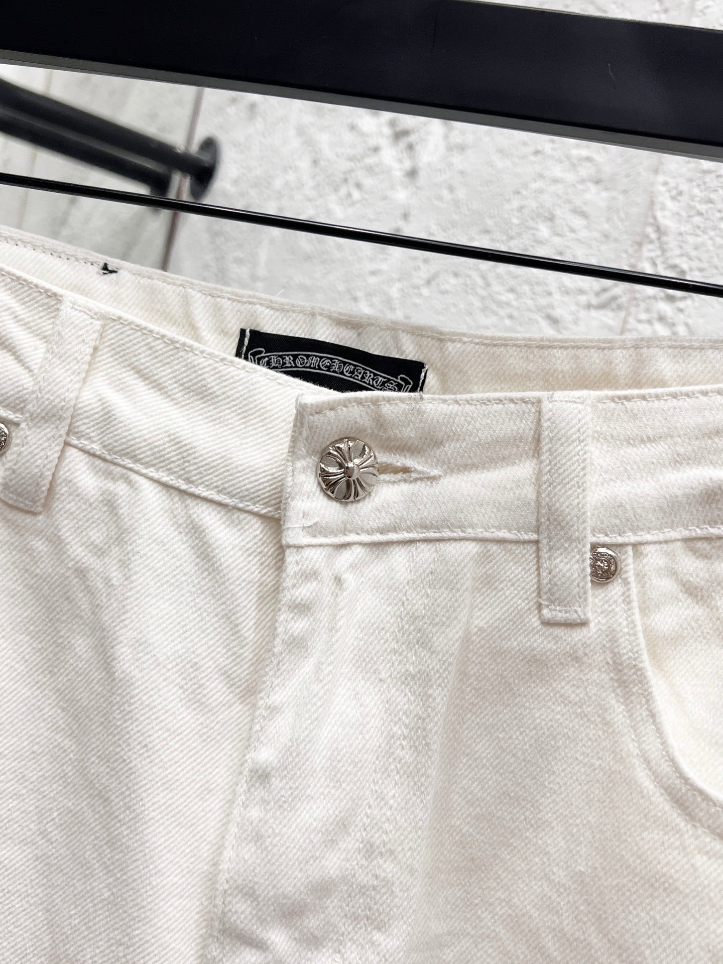 JAPAN EXCLUSIVE CROSS PATCH DENIM