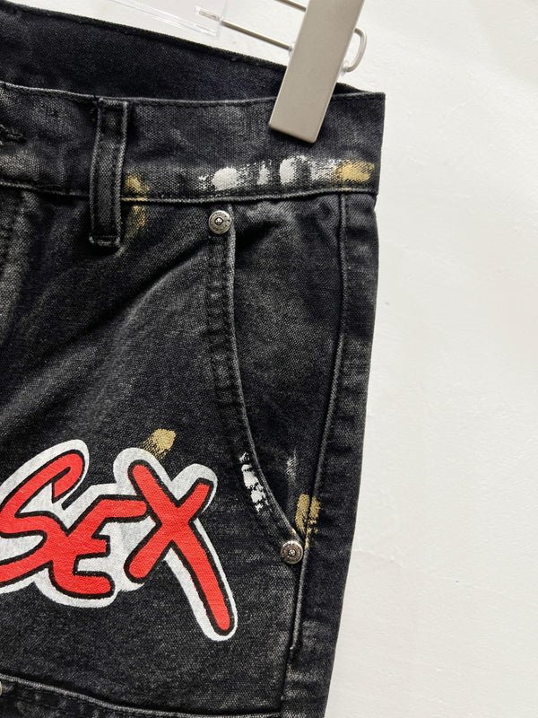 EXCLUSIVE LEATHER PATCH SEX DENIM