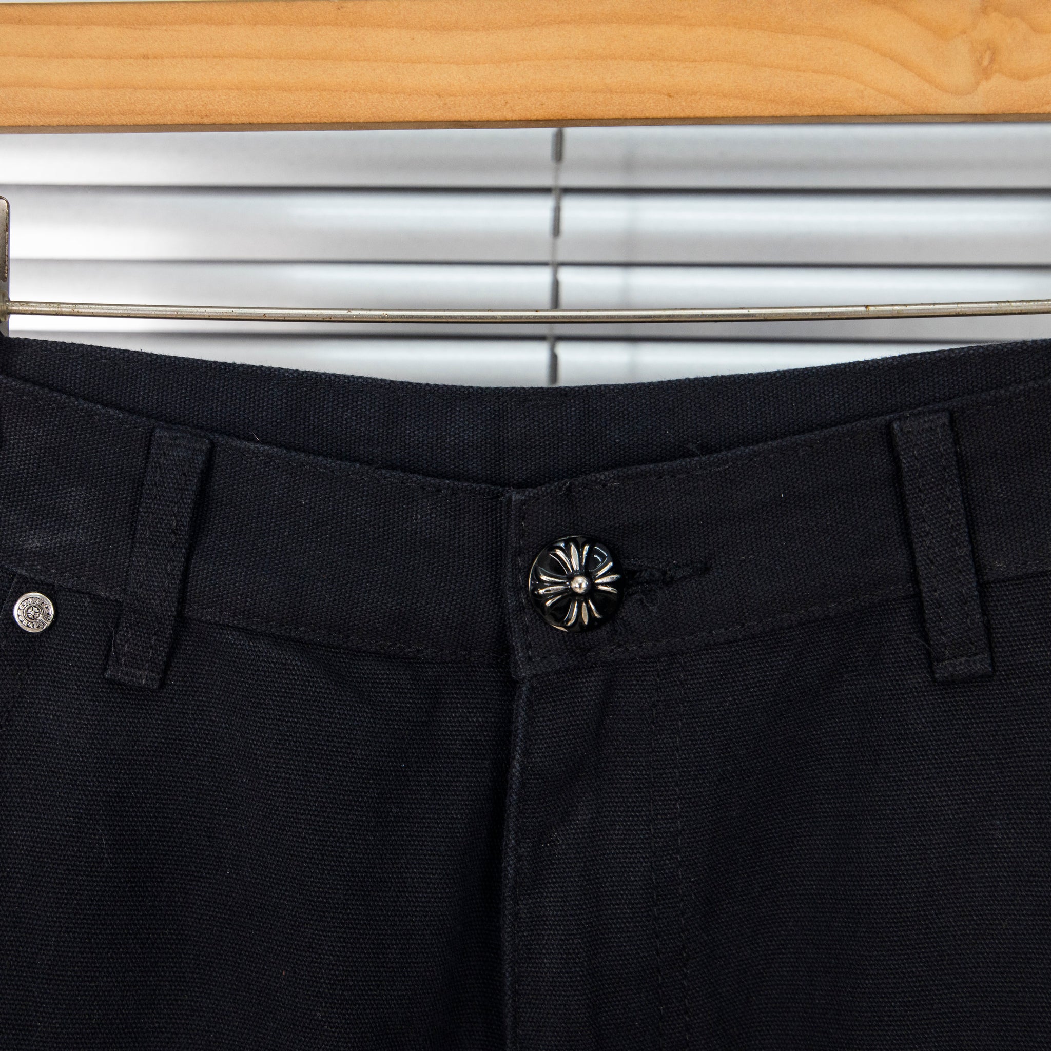 EXCLUSIVE CROSS PATCH CARGO