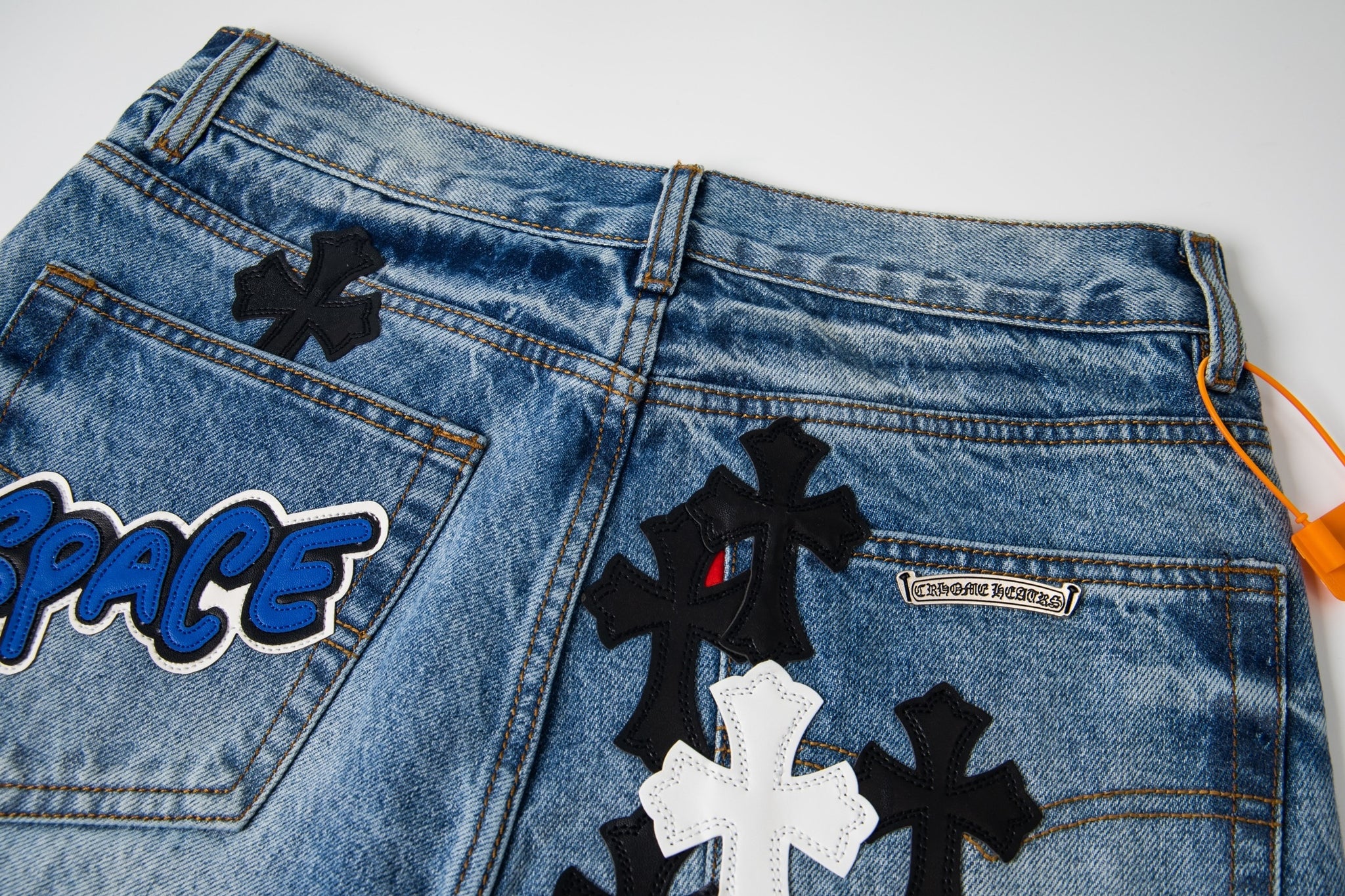 EXCLUSIVE SEX CROSS PATCH DENIM