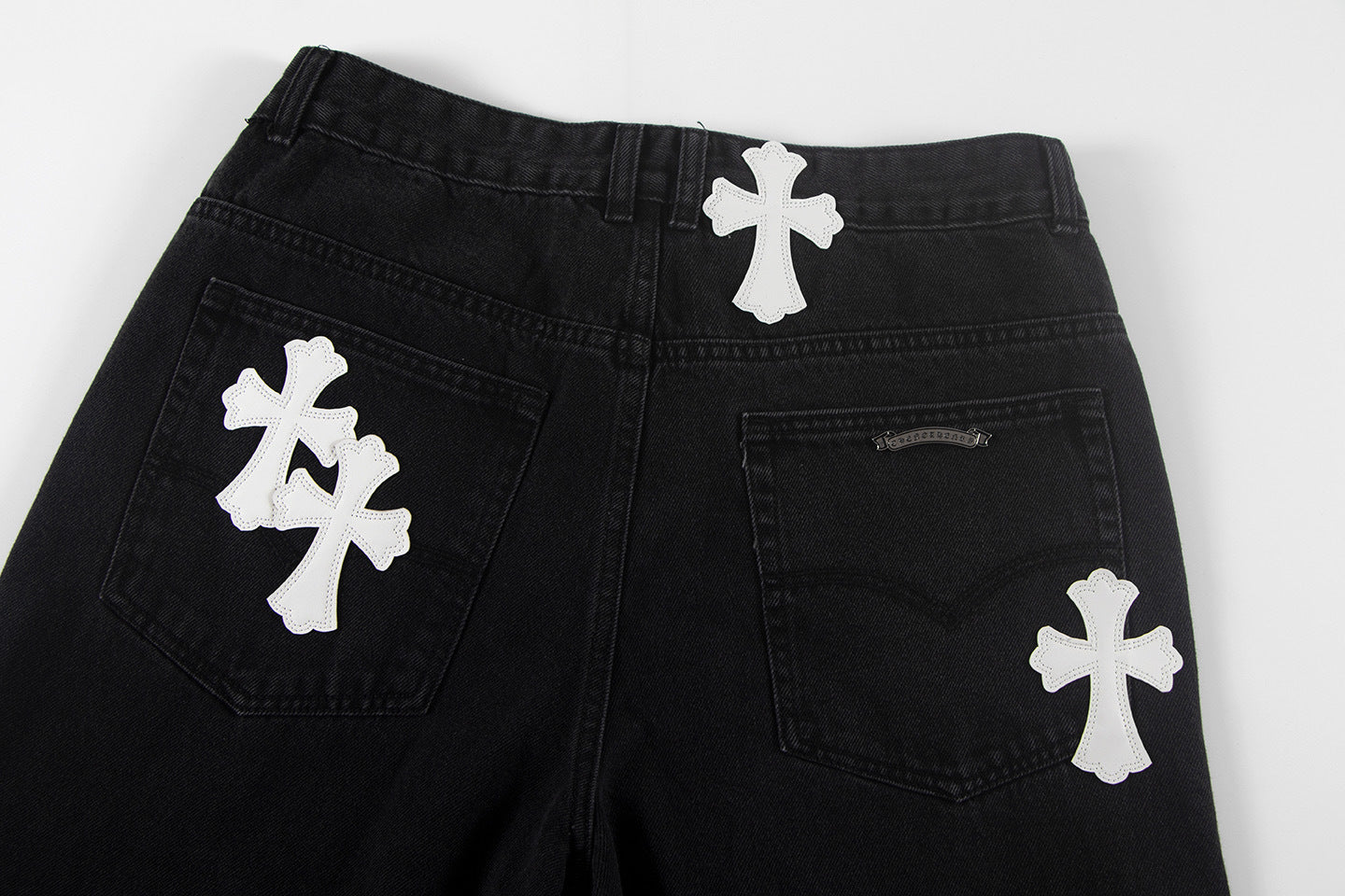 EXCLUSIVE CROSS PATCH DENIM