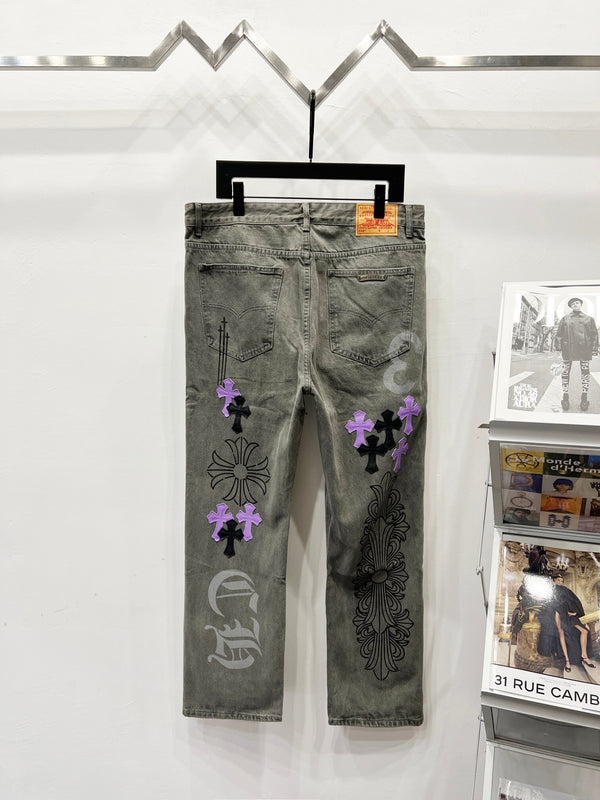 EXCLUSIVE STENCIL CROSS PATCH DENIM